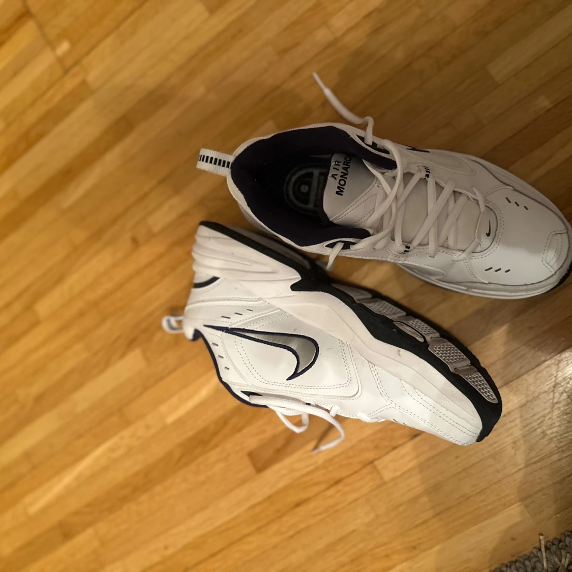 Nike Air Monarch IV vita sneakers