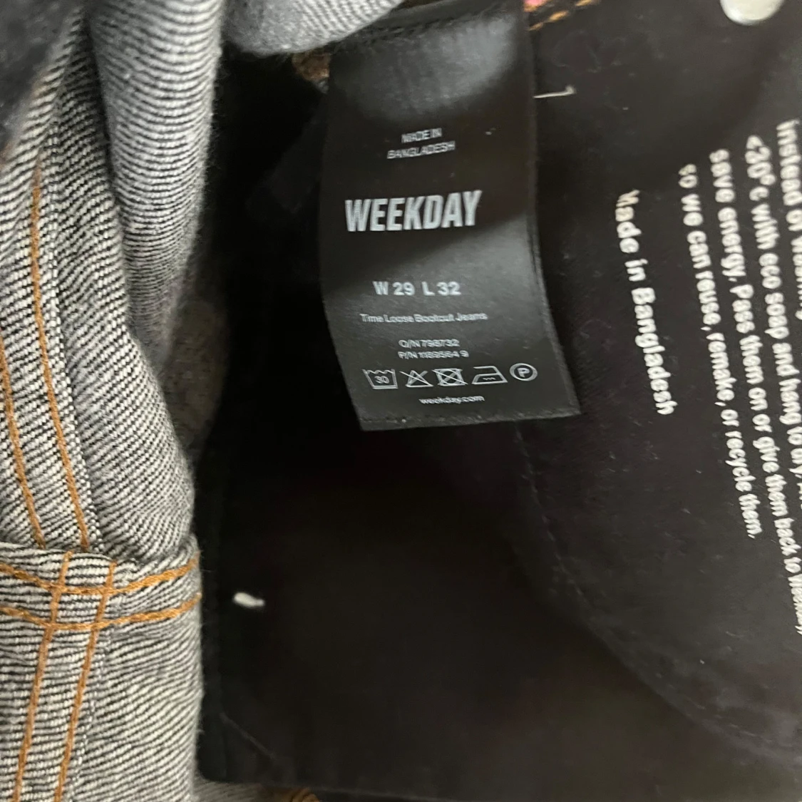 Weekday Time Loose Bootcut Jeans gråa - 2