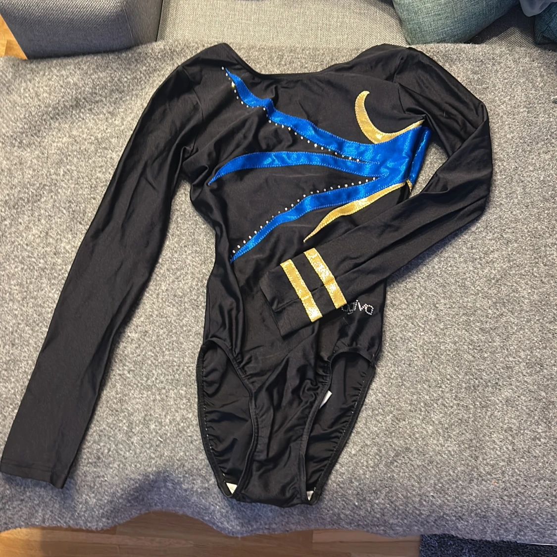 Svart långärmad gymnastikdräkt Agiva