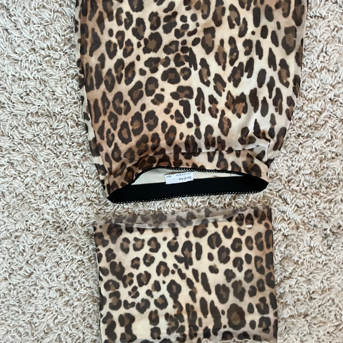 Leopardmönstrad meshkjol från Bershka