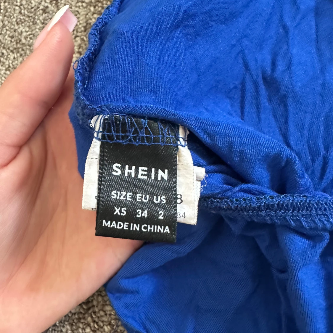 Blå topp med öppen rygg från SHEIN - 2