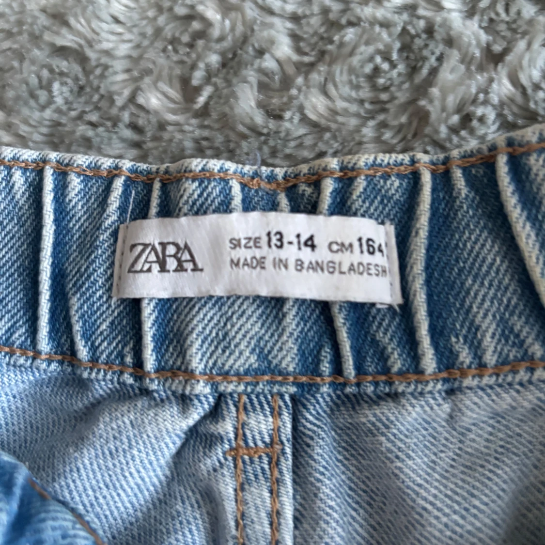 Denimshorts med hög midja - 2