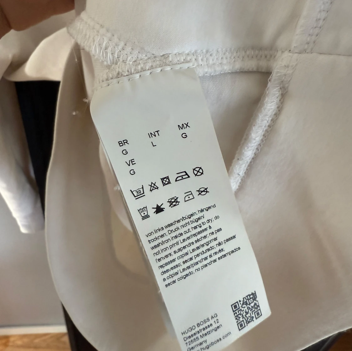 Vit hoodie från Hugo Boss med tryck - 2