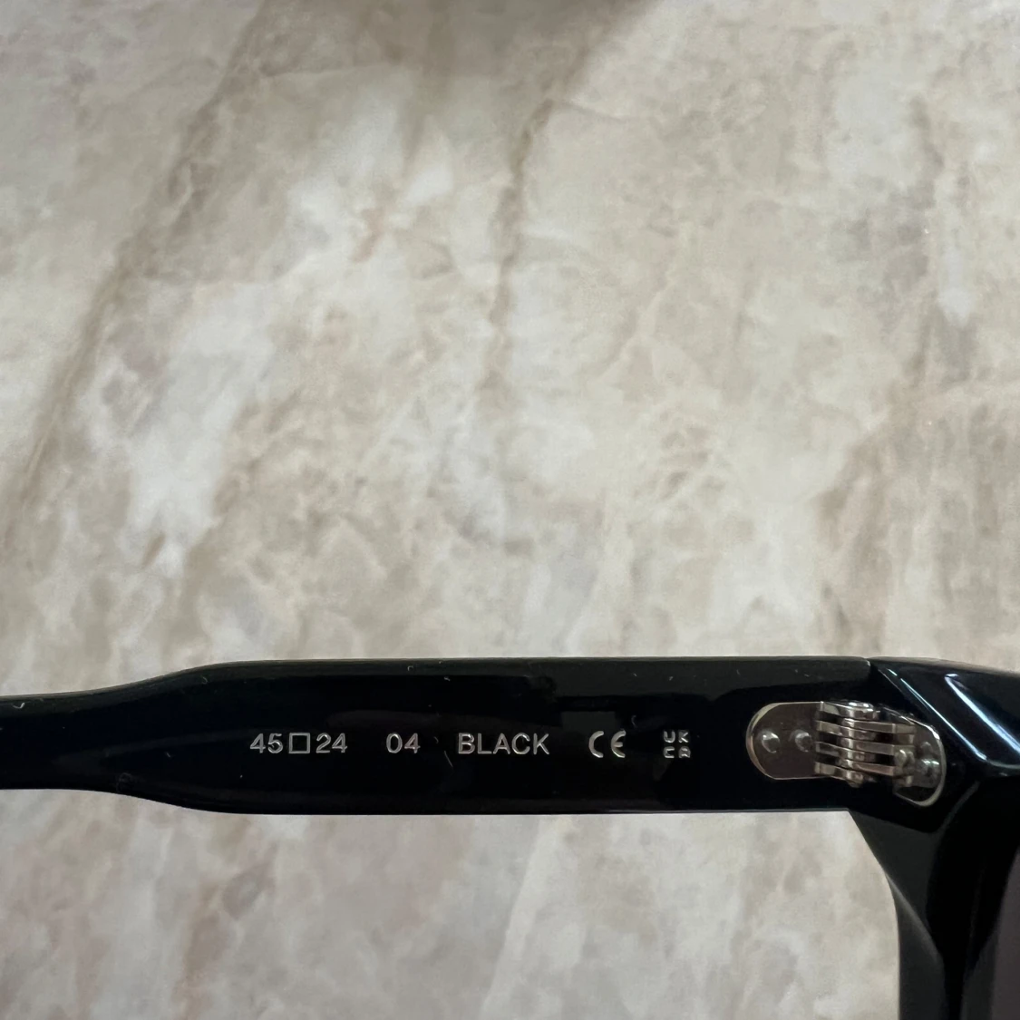 Svarta CHIMI solglasögon modell 04 - 2