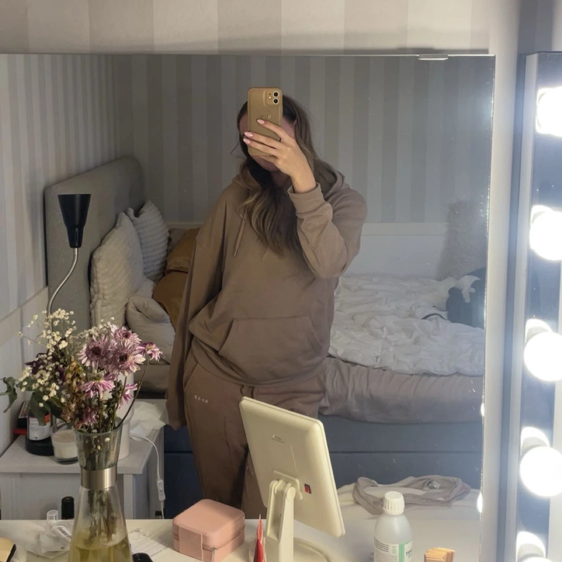 Beige-brunt Mjukisset - 1