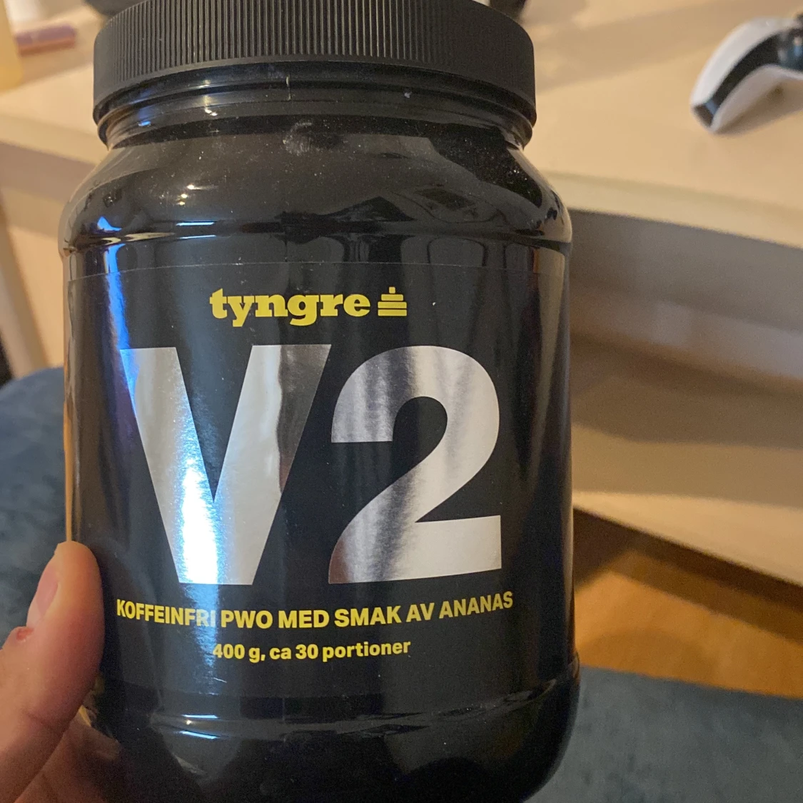 V2 Koffeinfri PWO med smak av ananas