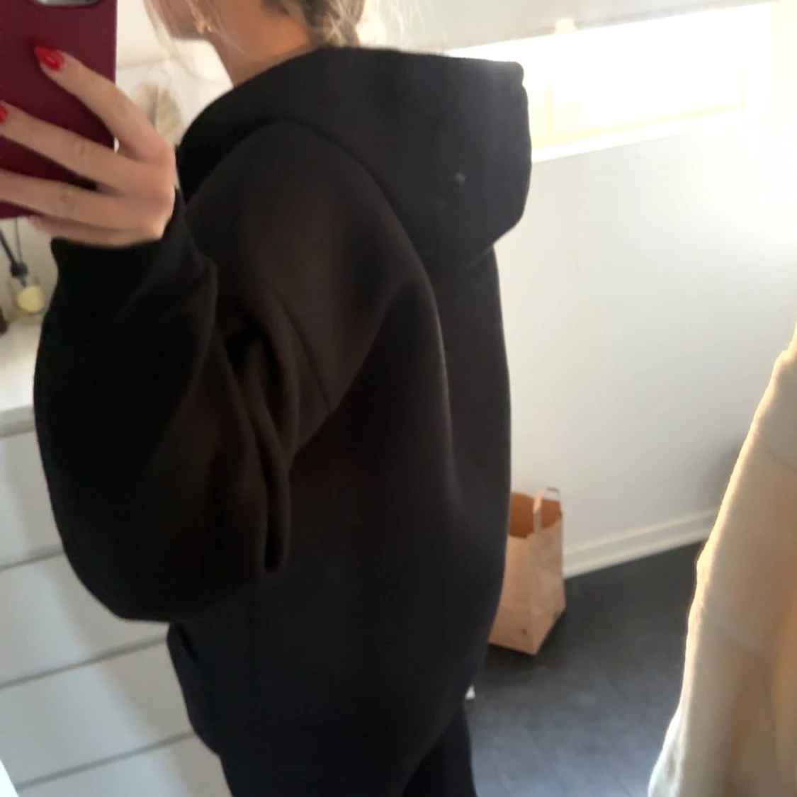 Svart ”bomberjacka” - 1