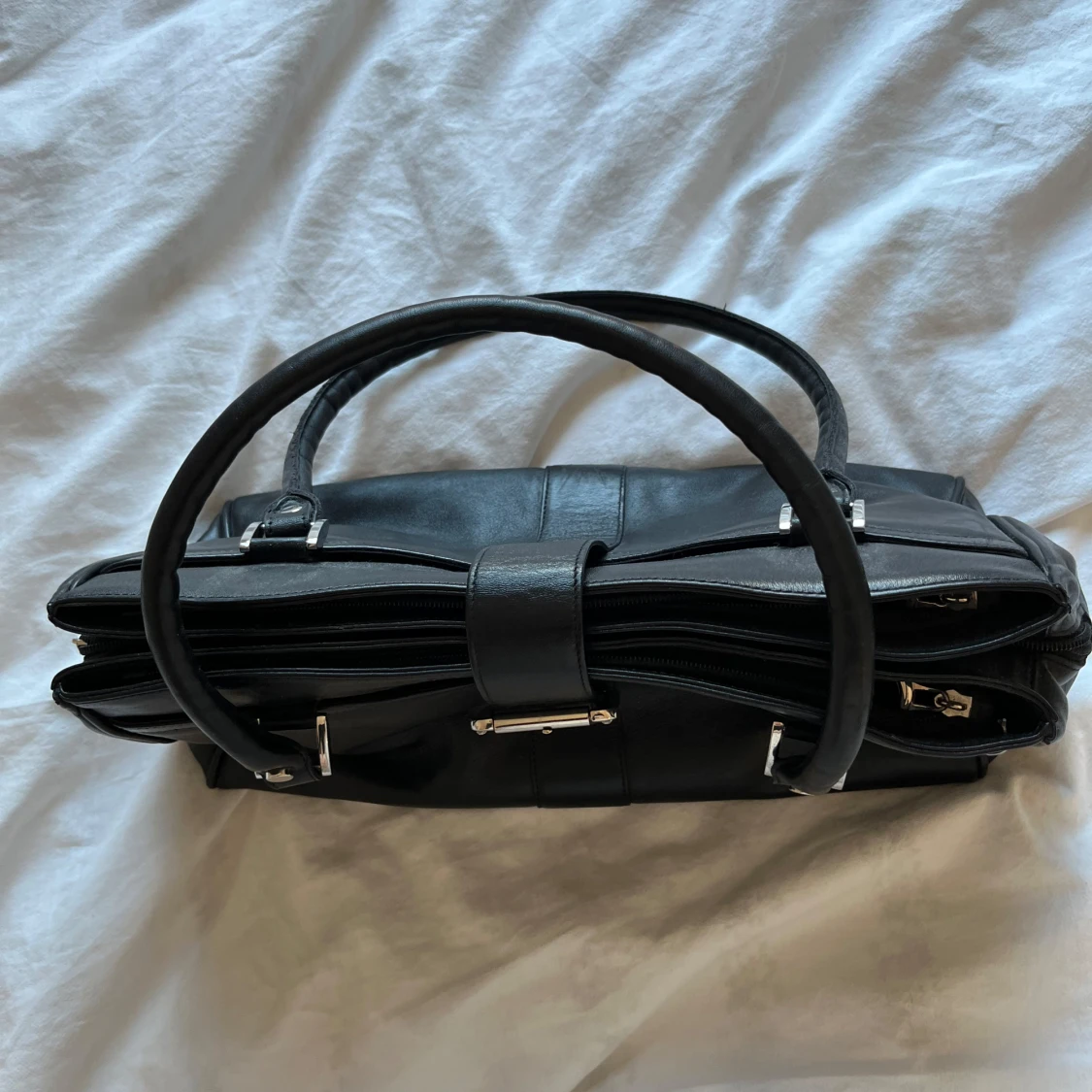 Svart handväska från House of Couture - 1