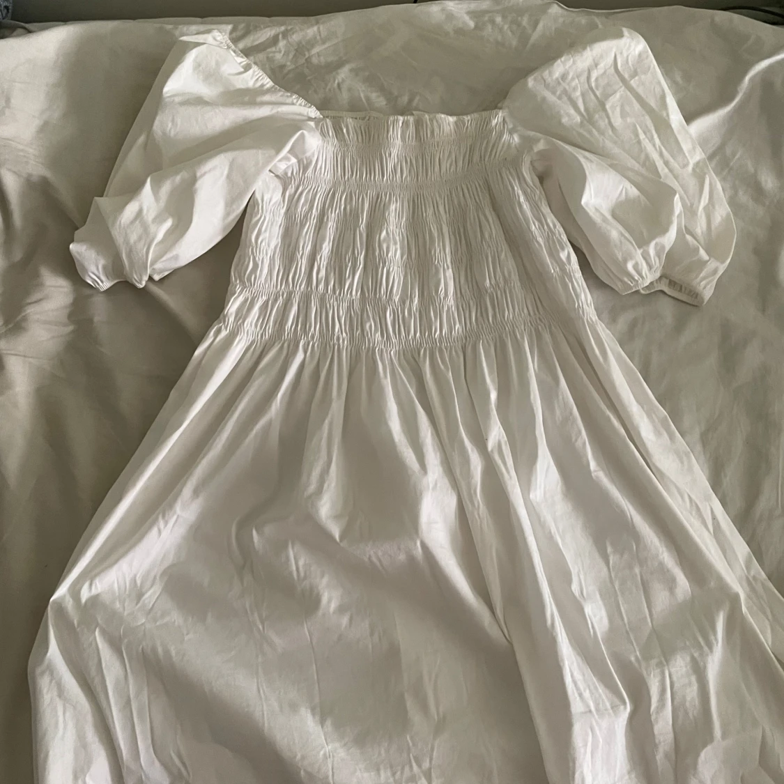 Vit offshoulder klänning från mango - 4