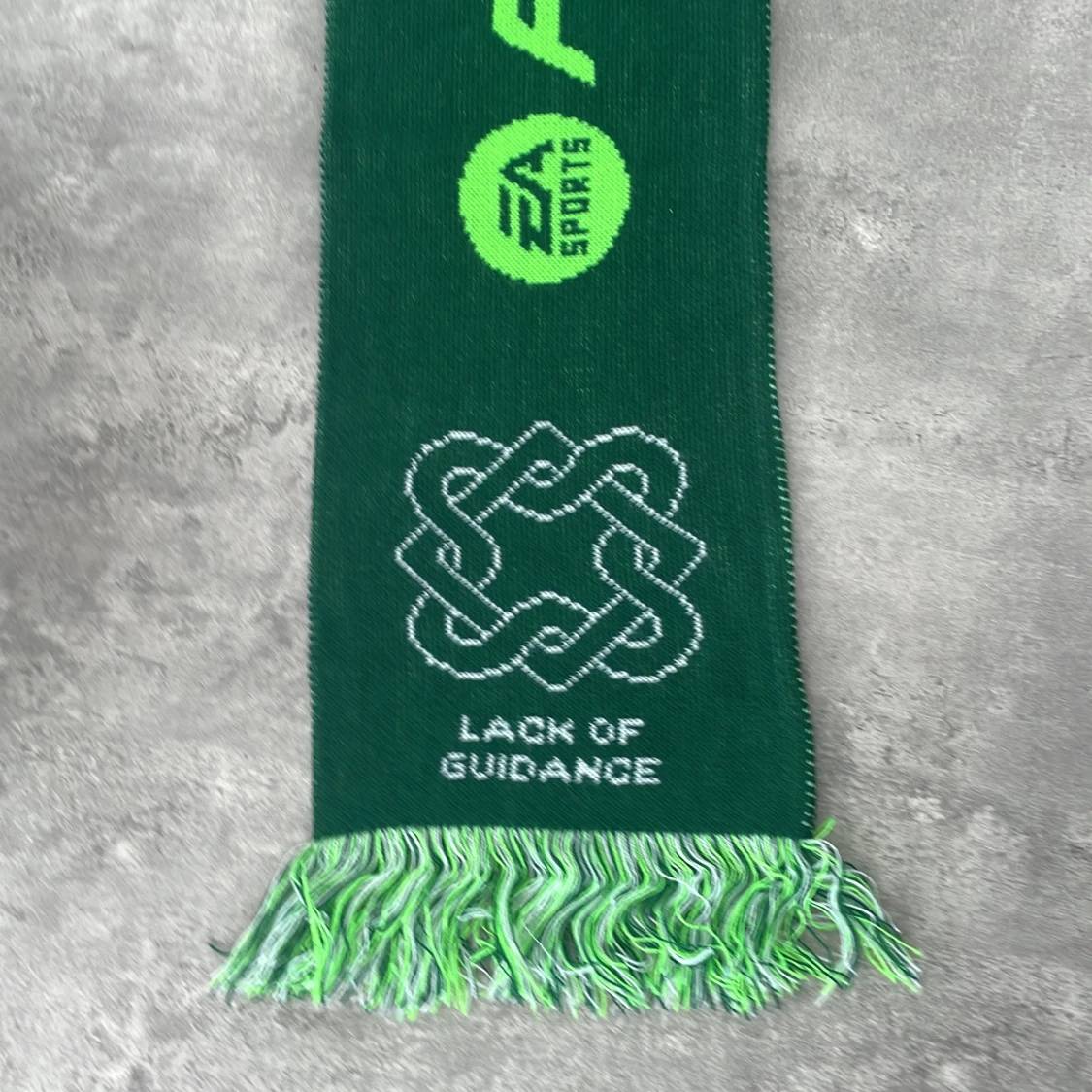 Grön EA Sports FC24 halsduk - 3