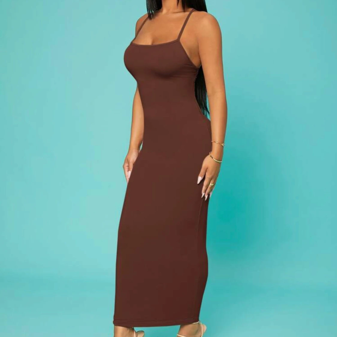 Brun långklänning med smala axelband - 2