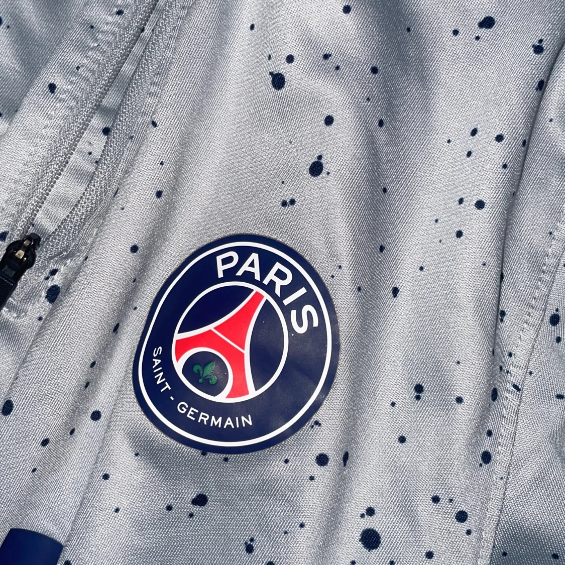 Grå långärmad PSG x Jordan fotbollströja - 2