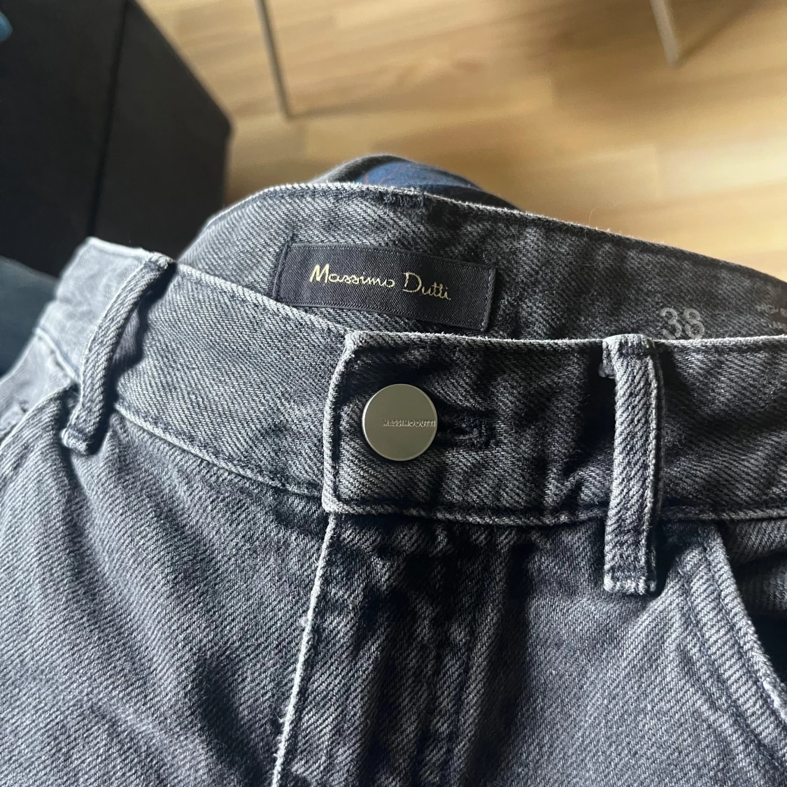 Svarta jeans från Massimo Dutti - 3