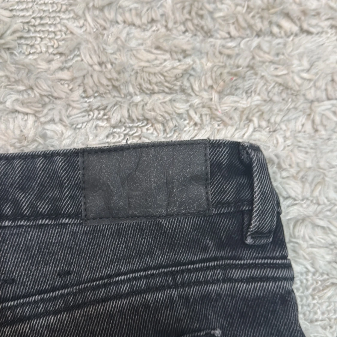 Svarta jeans från monki wide jeans - 1