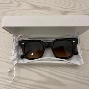 Chimi 04 Brow - Aldrig använda! Endast upppackade. Putsduk inplastad. Mitt Pris 800kr (OG Box ingår)