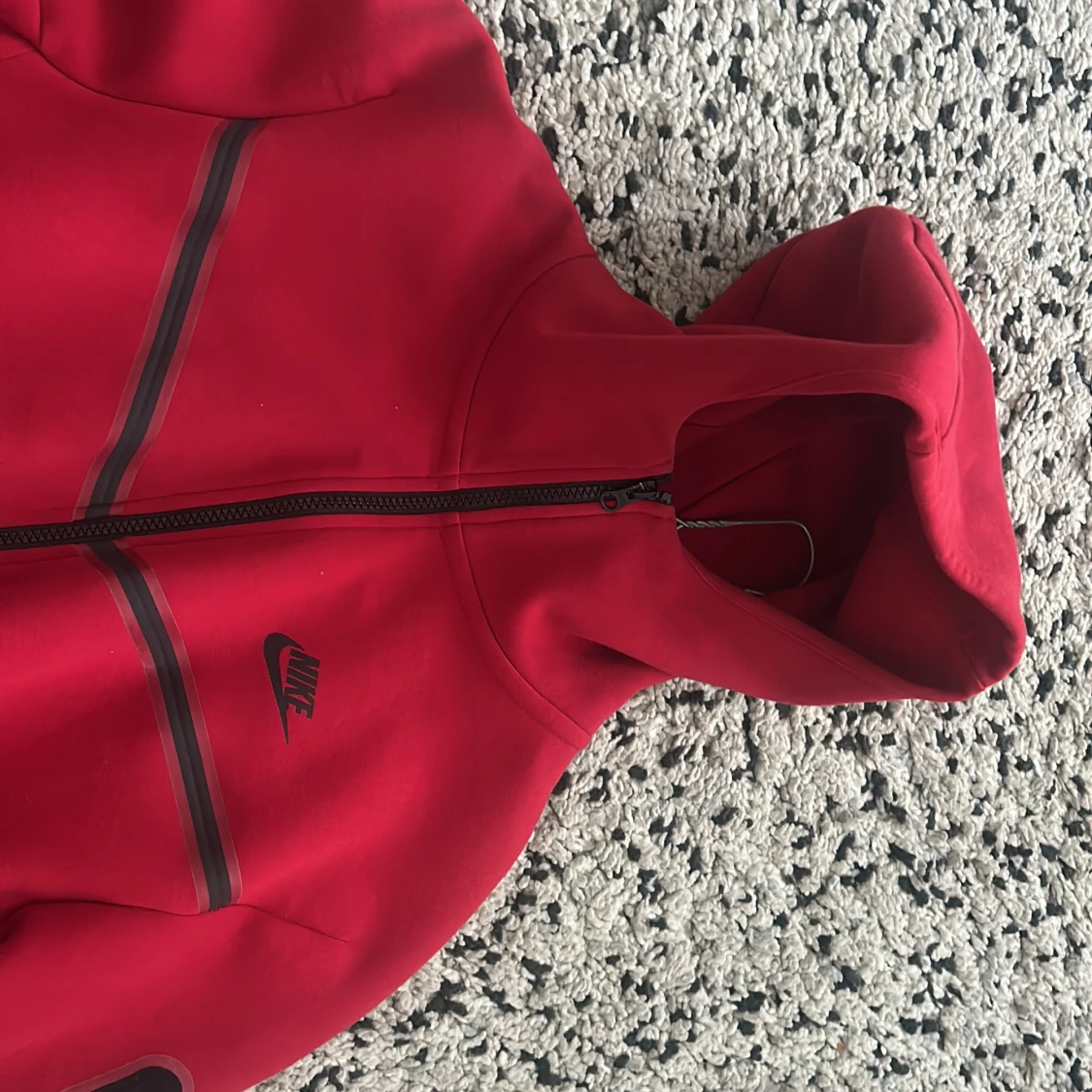 Röd Nike tech   - 2