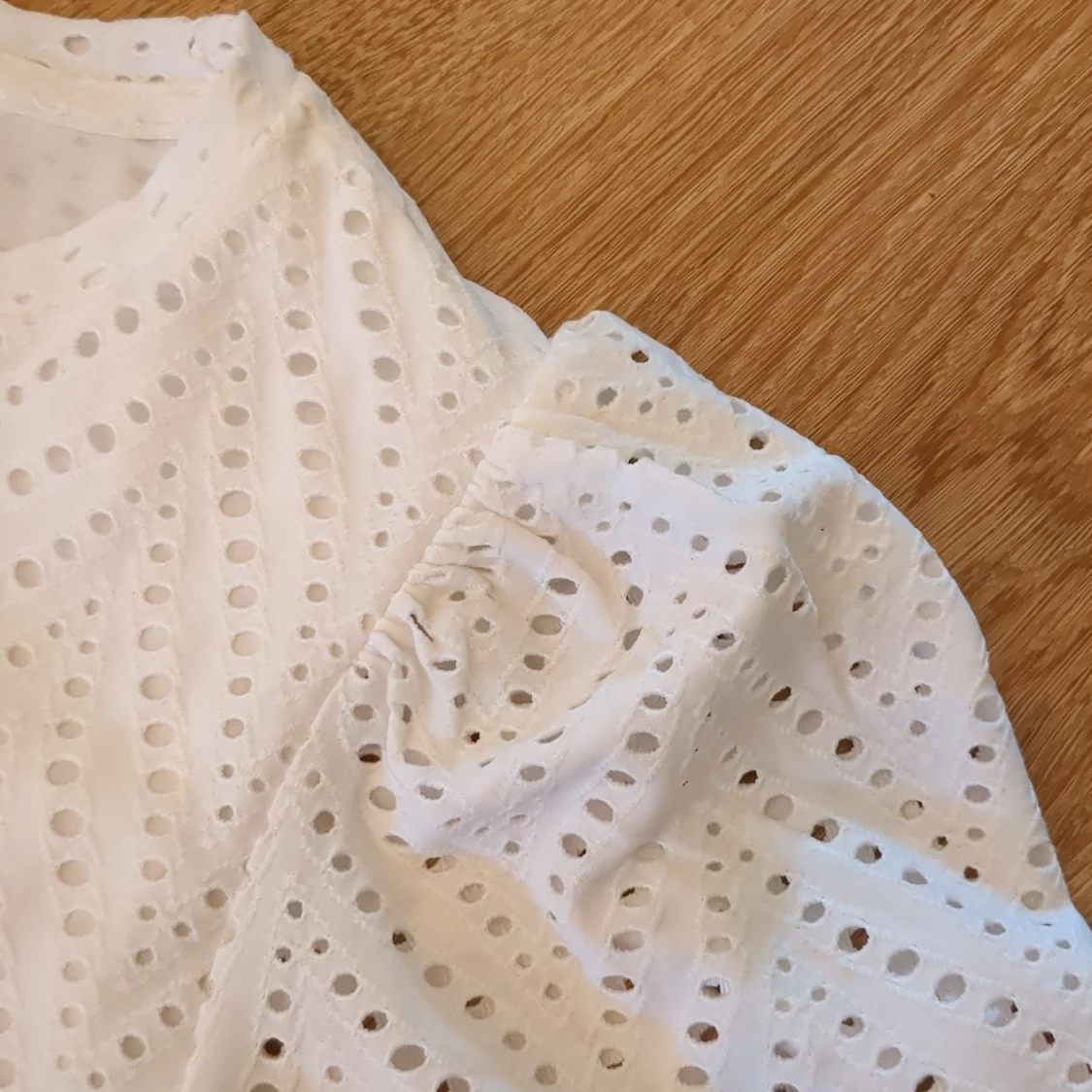 Vit klänning från JDY stl. M - 2