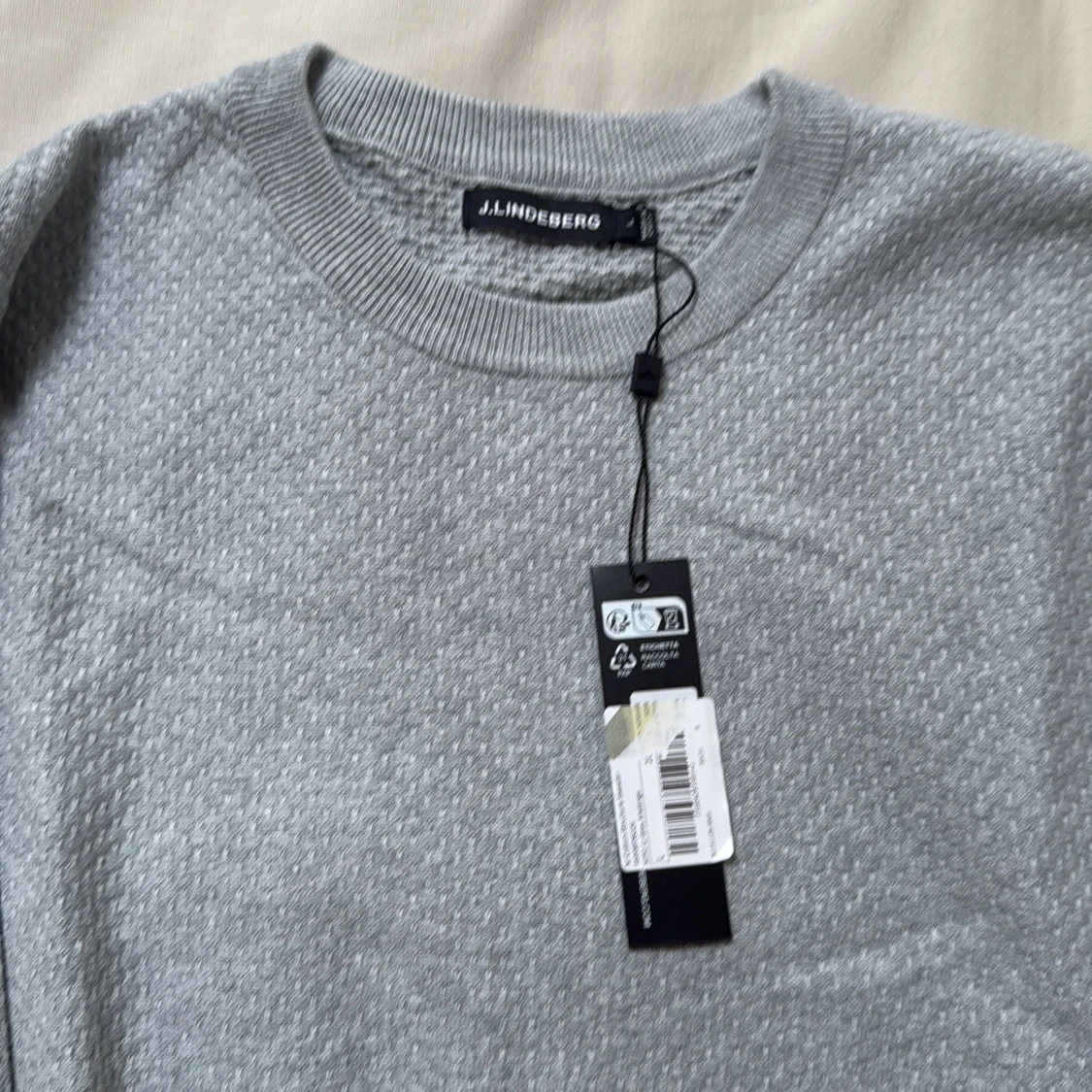 Grå tröja från J.Lindeberg L - 2