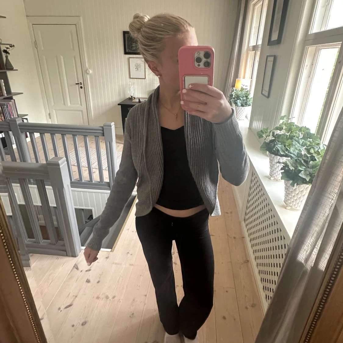 Grå kofta från HM - 1