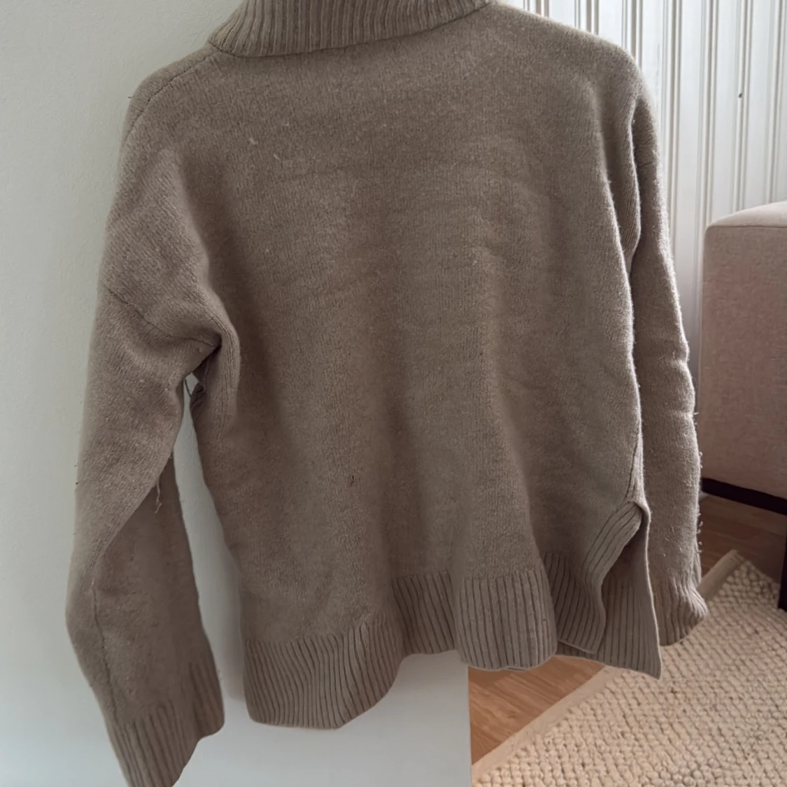 Beige polotröja från GANT i ull - 2