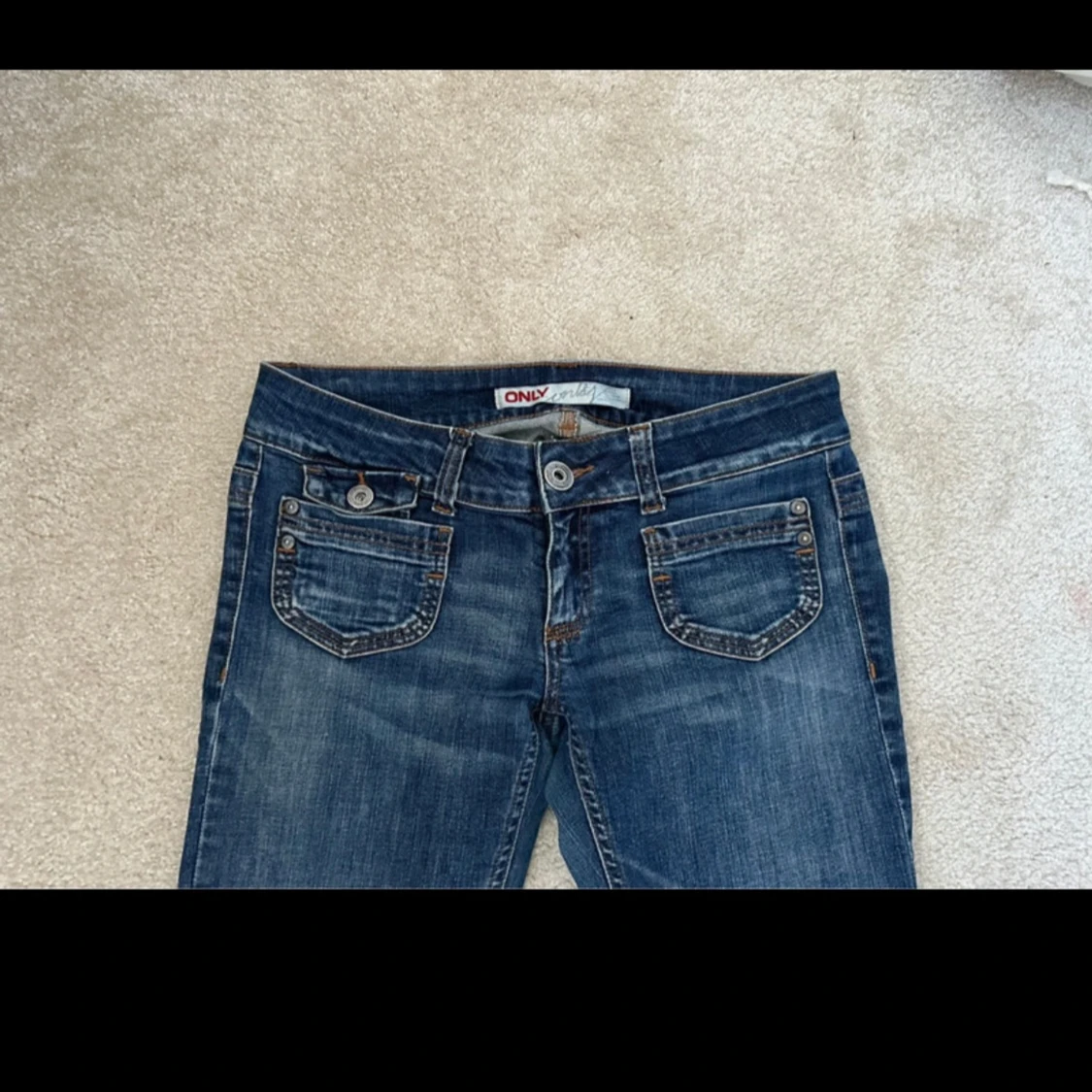 Blå bootcut jeans från ONLY - 1