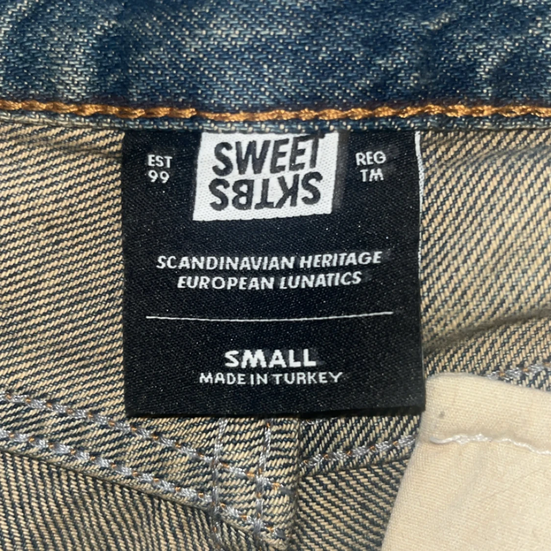 Blå jeans från Sweet Skateboarding Co - 2