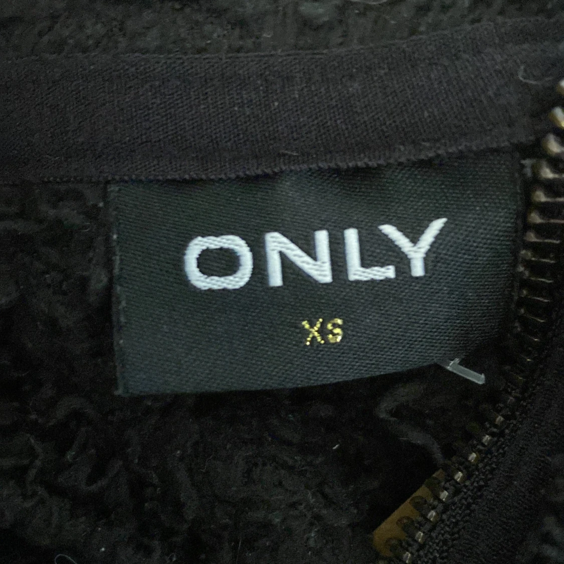 Svart teddyjacka från ONLY - 3