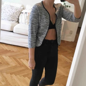  - Super cute Blazer! Rarely worn  Good condition  Pick up or shipping (shipping cost 59kr extra)