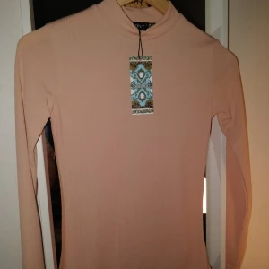  - Ny topp från boohoo