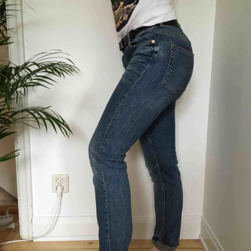Ett par jeans! Vi möts gärna upp i Stockholm men pm frakt betalar köparen det. Jeans & Byxor.