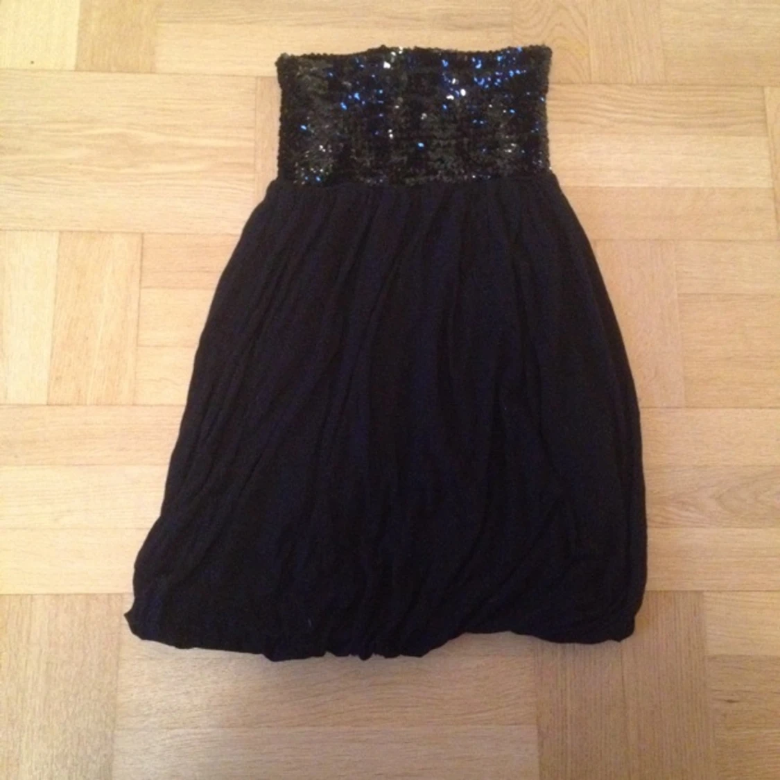 Glittrig top/klänning - 1395854149