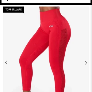ICIW byxor - Röda ICIW byxor/ Nypris: 699kr