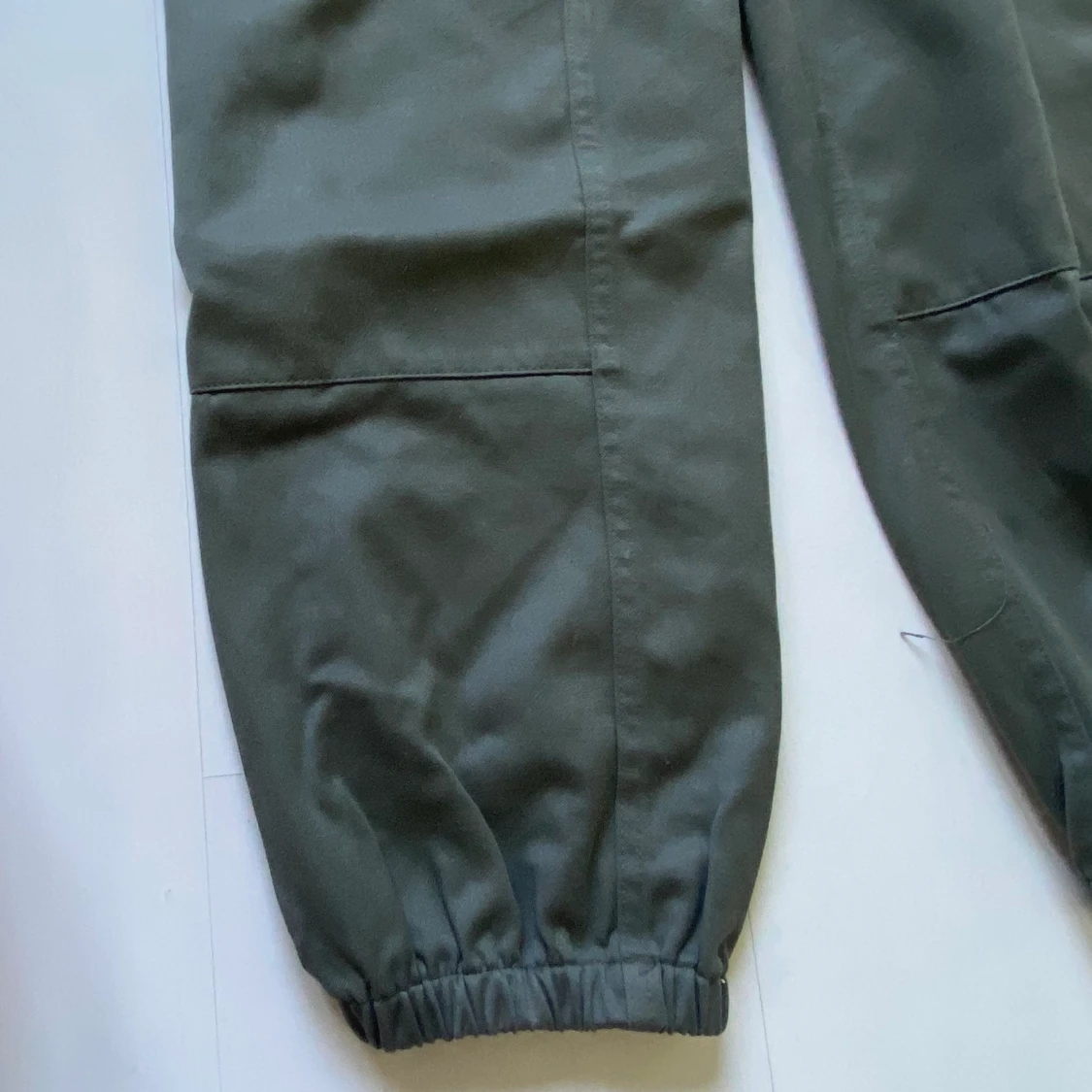 Cargo byxor från Urban outfitters london - 90