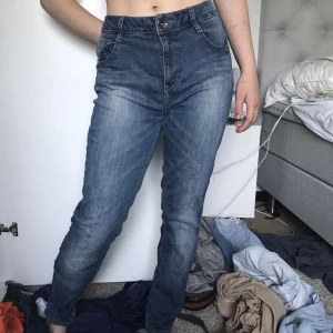 Thriftade vet ej märke - Bra skick, stora