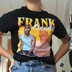  - låter nu min fina frank ocean tisha gå vidare💔 så fin, ta väl hand om den!!! Mvh fraktar o möts upp (helst sistnämnda) 😁🤝😁🤝