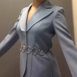  - Kedja att ha runt midjan eller som ett bälte 