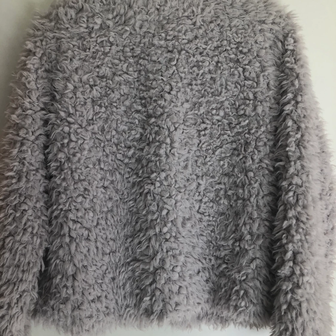 Pälsjacka/kofta från Ginatricot - 91