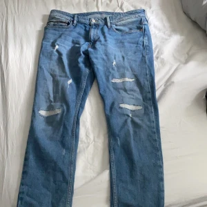 Calvin Klein jeans - Ett par Calvin Klein jeans. Köpta på johnells och i bra skick. 