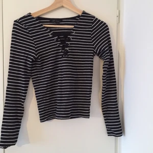  - Snörtröja från asos, newlook 