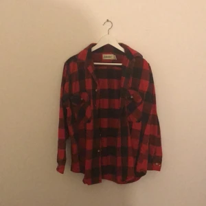  - Fin vintage skjorta, bra skick :-)
