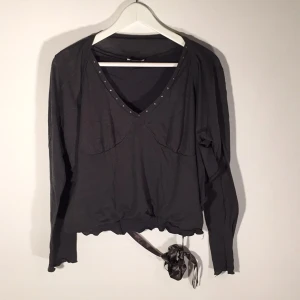  - Twin set dark grey. Made in Italy by Oltre