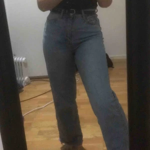  - Splitter nya byxor köpa och använda Nån enstaka gång! Säljer för jag inte använder och tröttnat. 