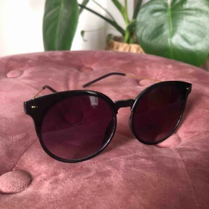  - Perfekt skick, säljer då de inte kommer till användning 🌹 20 kr frakt