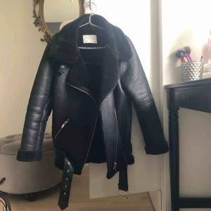  - Bikerjacka från zara! 