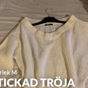 Tröja  - Stickad tröja
