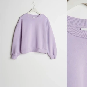 Sweatshirt  - Fin sweatshirt från Gina , knappt använd, väldigt skön!! Köparen står alltid för frakt