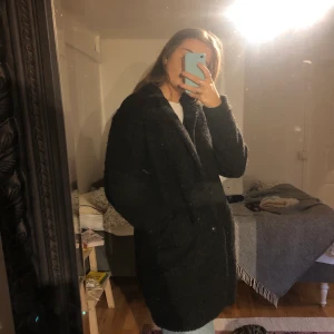 Mysig vår/höst kappa - Vår/höst kappa 40% ull