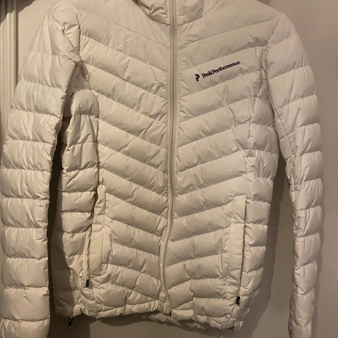 Vit peak jacka i fint skick - 90