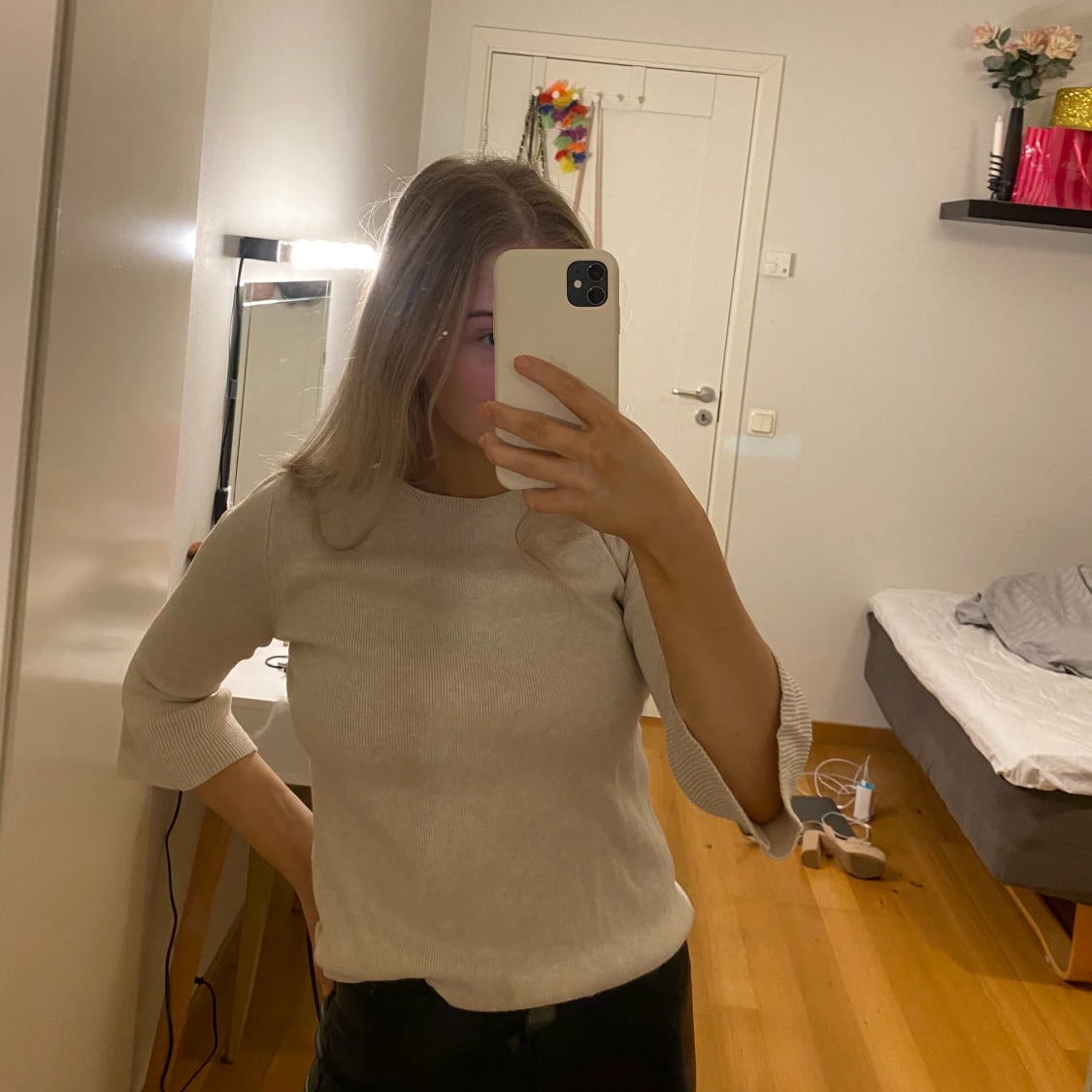 Beige topp i str s