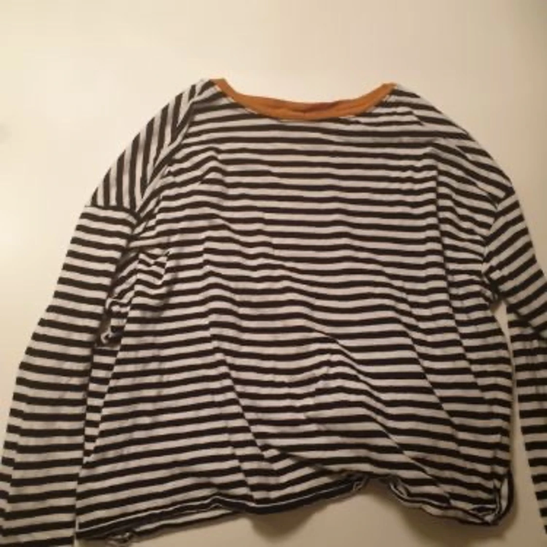 Randig tröja från HM strl S - 90